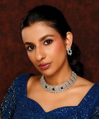 Blue diamond necklace set 1