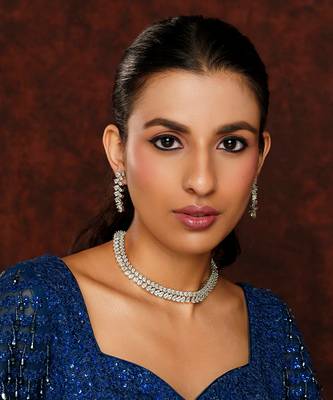 White diamond necklace set 1
