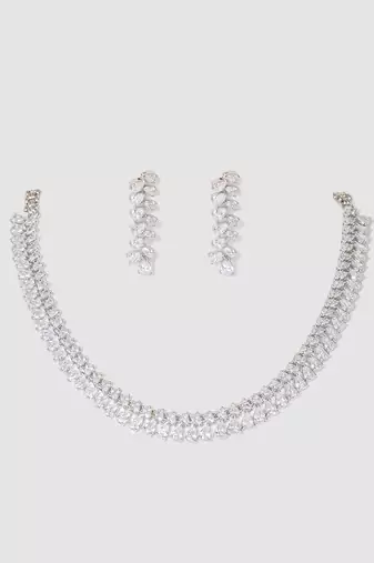 White diamond necklace set