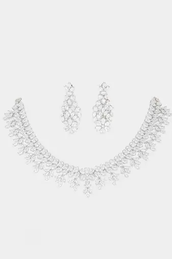White diamond necklace set