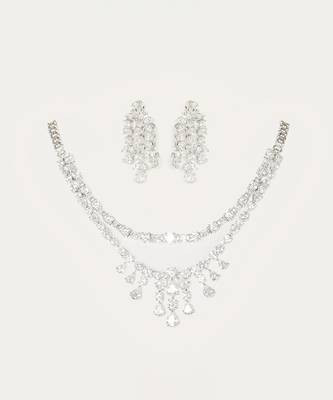White diamond necklace set 2
