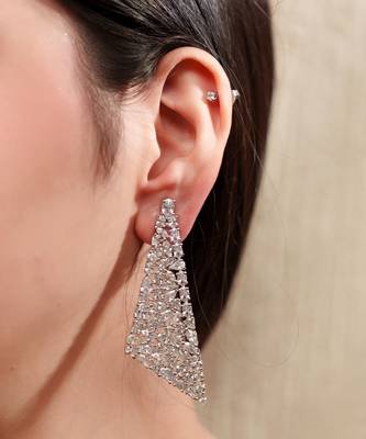 White contemporary earrings 1