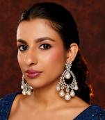 White contemporary earrings