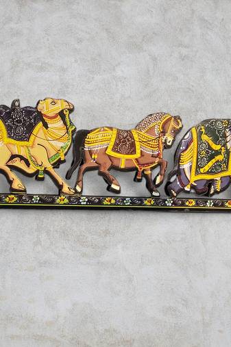 Wooden magnetic wall art for iron surfaces