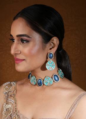 Blue & sea blue choker     festive elegance 3