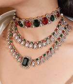 American stone choker & two-layer necklace set in red and green