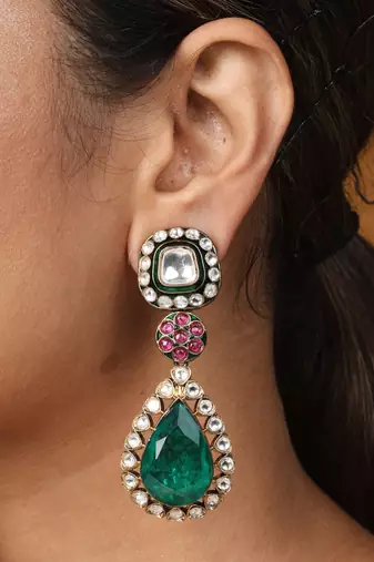 Jaipur jadau work necklace set with earrings and maang tikka in kundan stones
