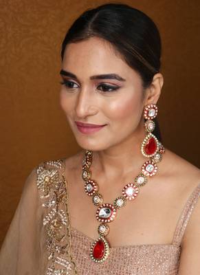 Kundan stone necklace set with red stone pendant 2