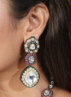 Jaipur jadau work necklace set with kundan stones 2