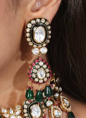 Kundan stones choker with jaipur jadau work 4