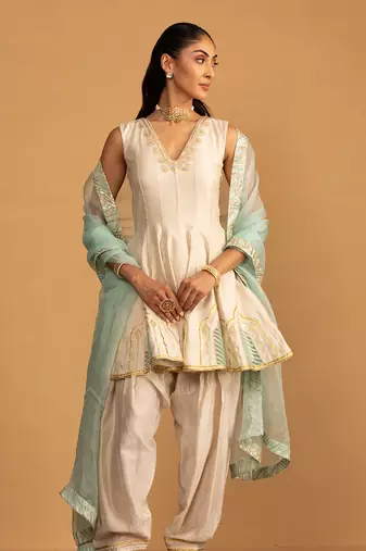 Offwhite kurta set