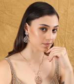 Gold Alloy Kundan Work White Gold Plated Jewelry Set