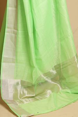 Classic Green Cotton Saree with Matching Blouse 5