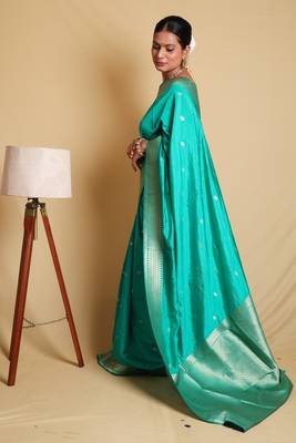 Ethnic Woven Design Zari Cotton Saree With Blouse 4