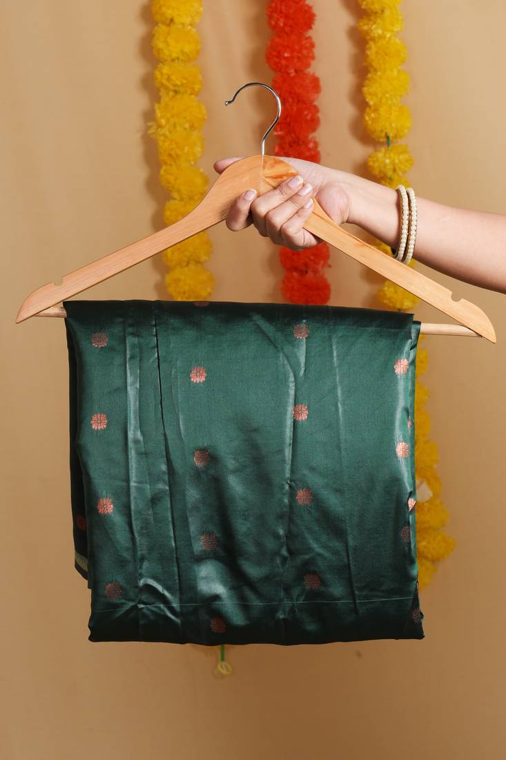 Verdant Temple Motif Cotton Saree with Blouse