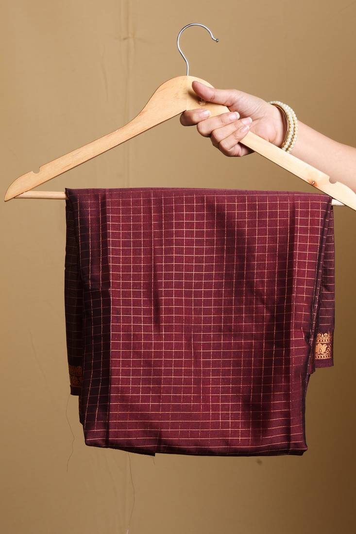 Stunning Red Saree with Zari Border and Blouse