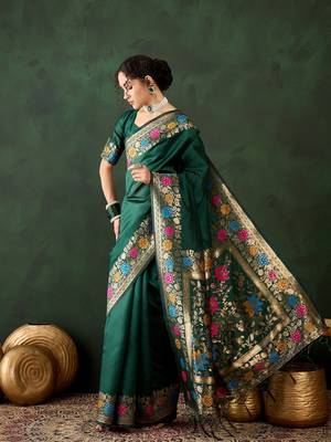 Green art silk saree for women 3
