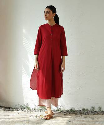 Red karachi lawn tomatina long kurta 1