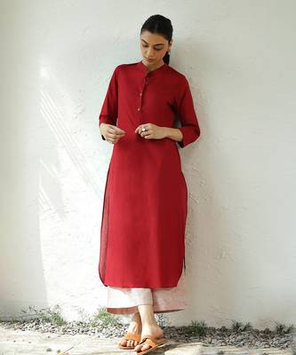 Red karachi lawn tomatina long kurta 3