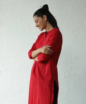 Red karachi lawn tomatina long kurta 5