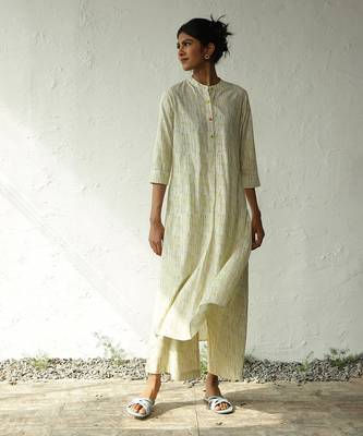 Green cotton block print macaroon long kurta 1
