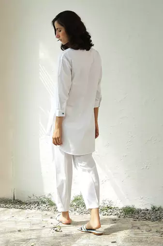 White poplin gulmarg kurta set