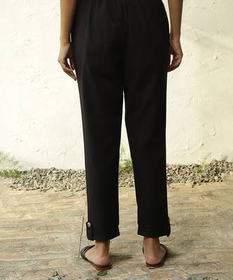 Black poplin black tapered pants 4