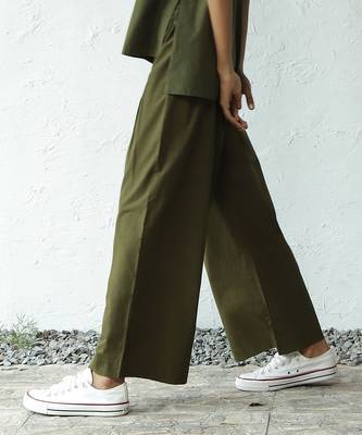 Olive green poplin verde pleated pants 2