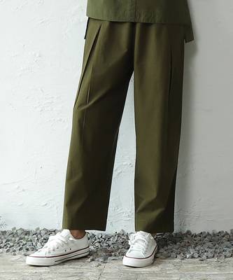 Olive green poplin verde pleated pants 3