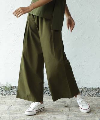 Olive green poplin verde pleated pants 4
