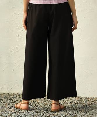 Black poplin pack black flared pants 5