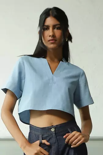 Light blue cotton denim crop top