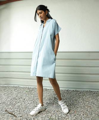 Light blue cotton denim denim backpackers dress 3
