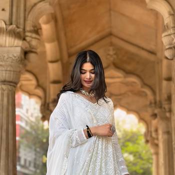 Women's Off-White Georgette Salwar Suit 3