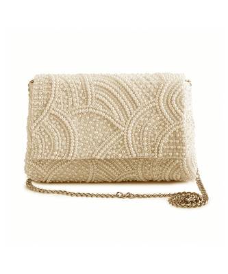 All pearl beauty clutch 1