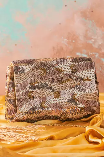 Eelina zing clutch