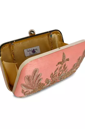 Peacock couple clutch