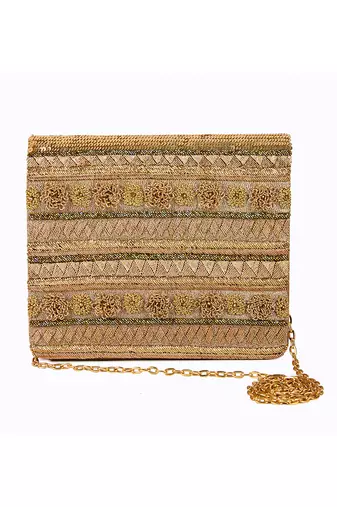 Khwabeeda clutch