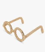 Looking through the round eyeglass sculpture