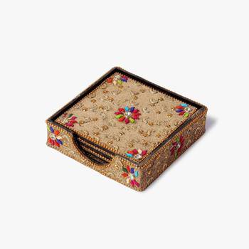Gold embellished coaster set 1
