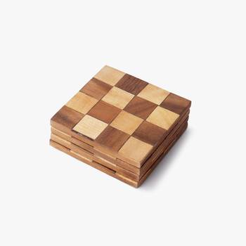 Retro square-check coasters 1