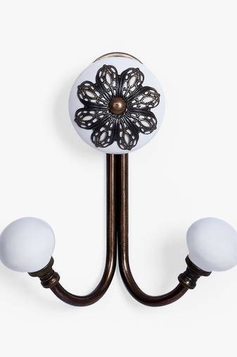 White bella dual filigree hooks
