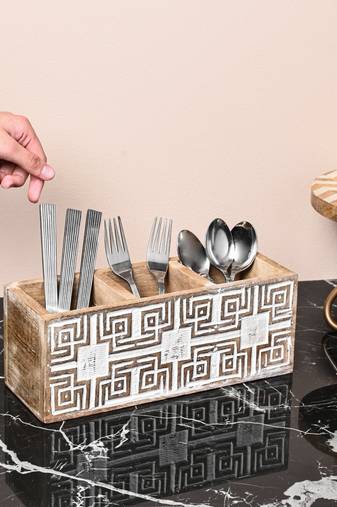 Mazzie wooden cutlery organizer