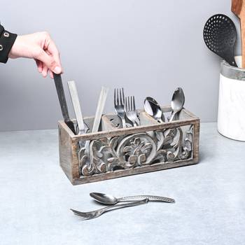 Cut-out wooden cutlery organizer 1