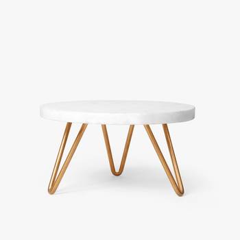 Vanilla dream cake stand 1