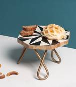 Retro black & white cake stand