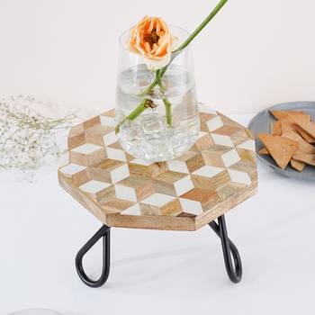 Starry affair cake stand 1