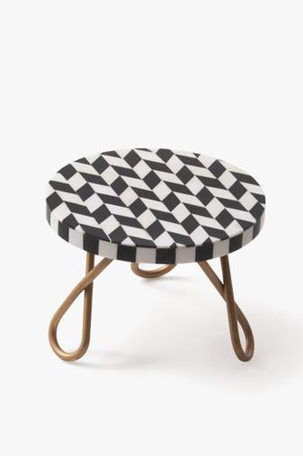 Retro row cake stand - black