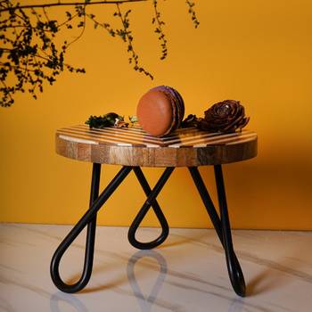 Sweet spot cake stand 1