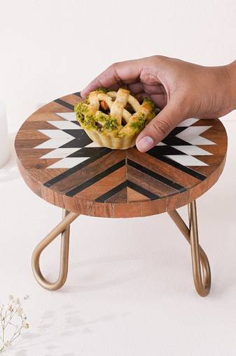 Tribal souk cake stand - golden